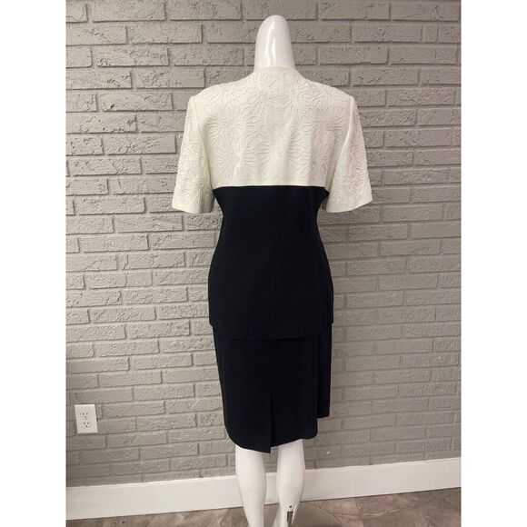 Causal Corner Women Black / White Color Block Two Pcs Skirt Suit Size 6 - Picture 2 of 13